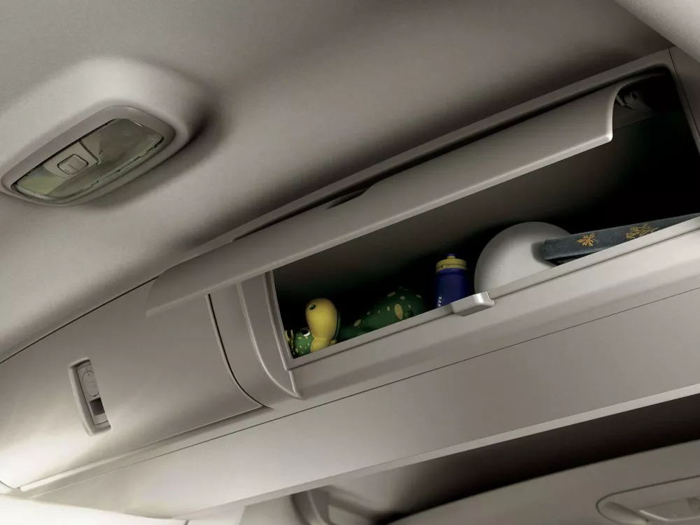 Автомобиль Ford Tourneo Connect II Компактвэн Grand