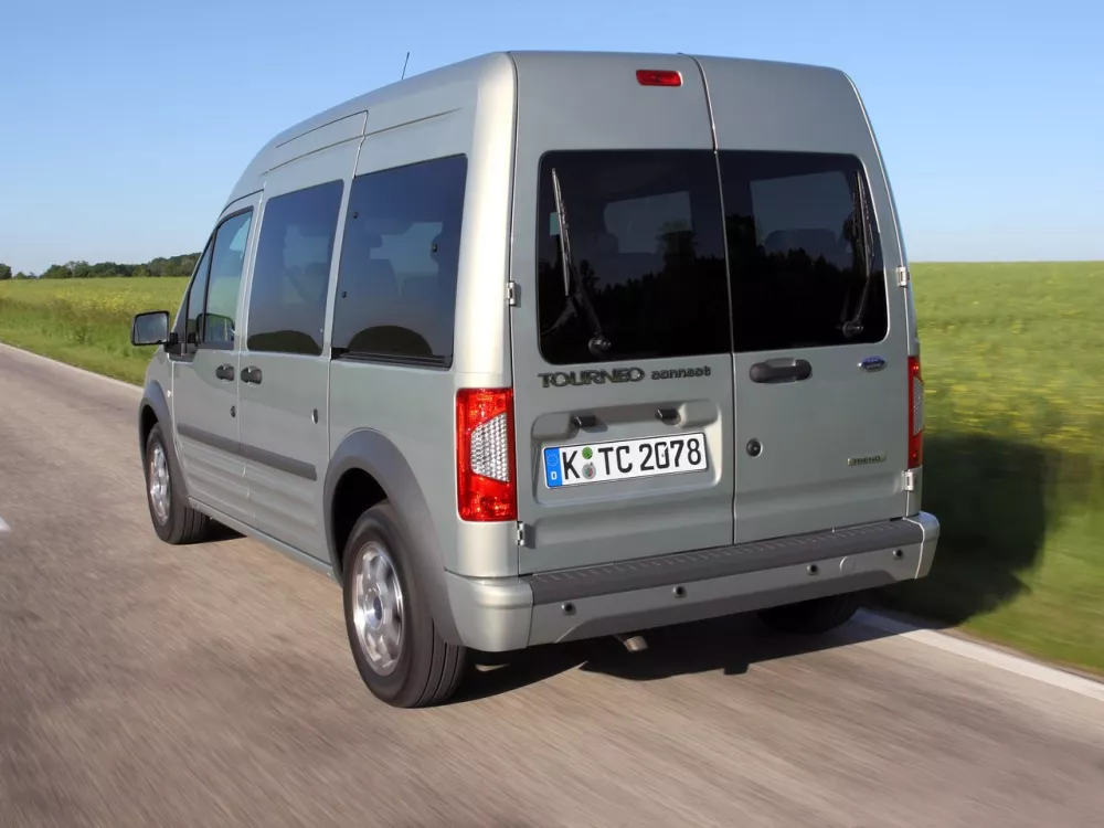 Автомобиль Ford Tourneo Connect I Рестайлинг Минивэн LWB