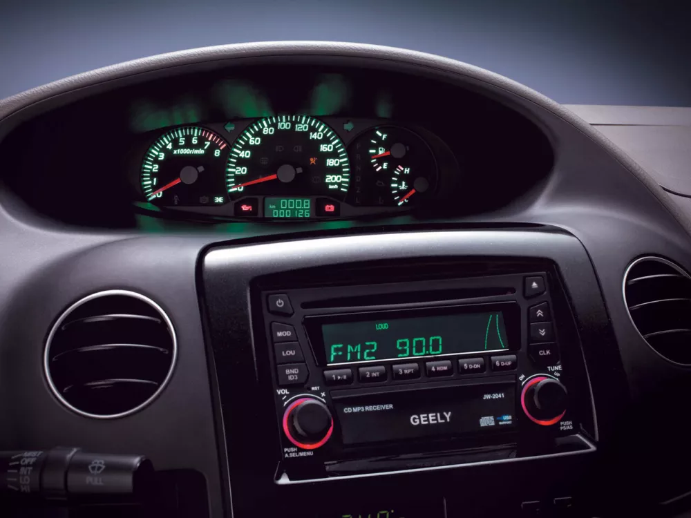 Автомобиль Geely MK I Седан