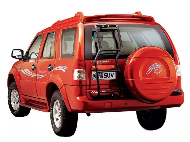 Автомобиль Great Wall Pegasus Внедорожник (5 дверей)
