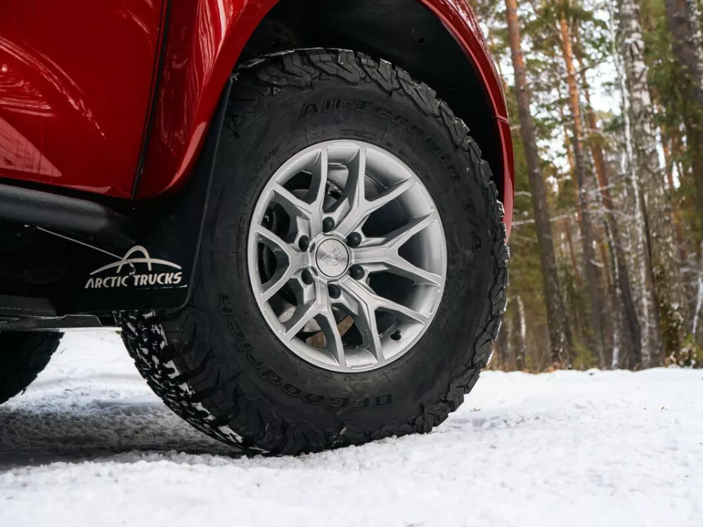 Автомобиль Great Wall Poer I Пикап Двойная кабина Arctic Trucks