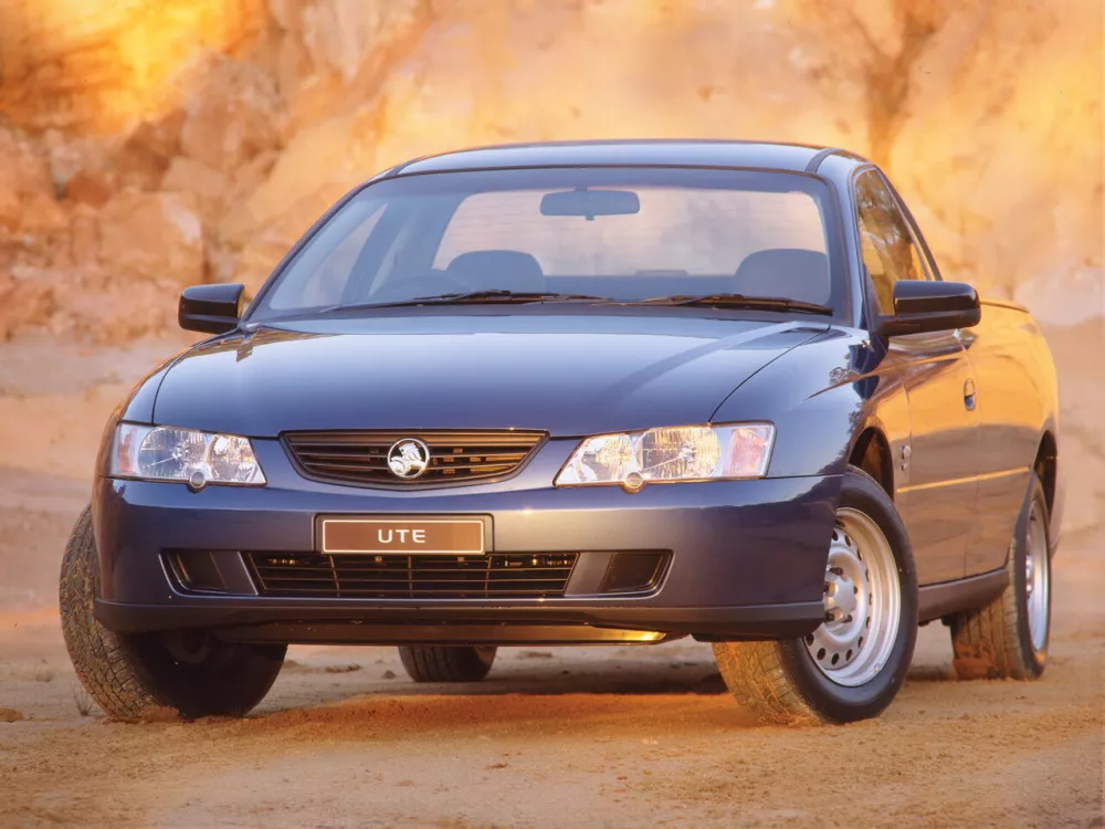 Автомобиль Holden UTE III Пикап Одинарная кабина