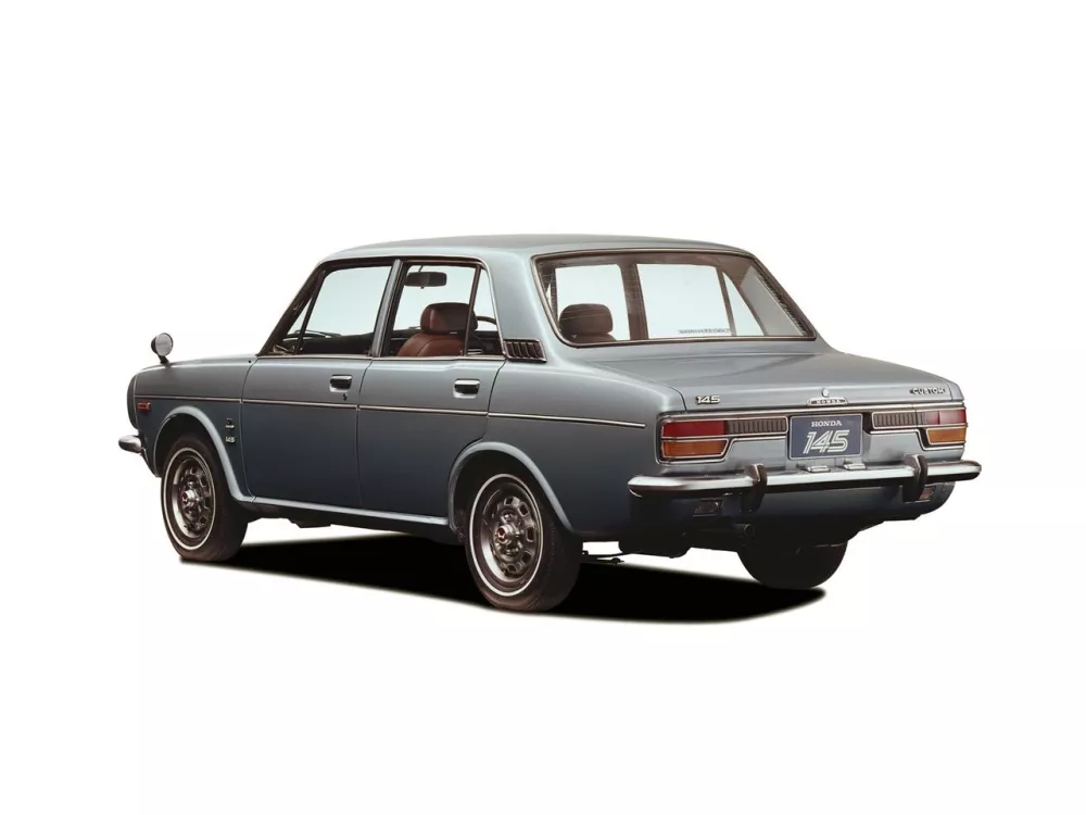 Автомобиль Honda 145 I Седан