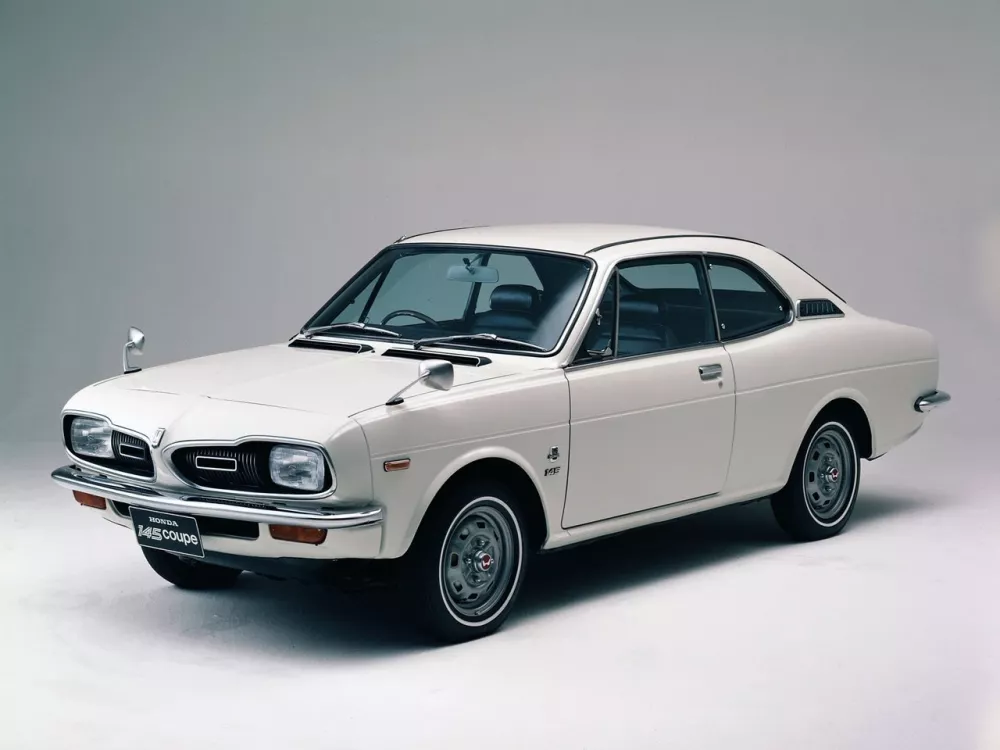 Автомобиль Honda 145 I Купе