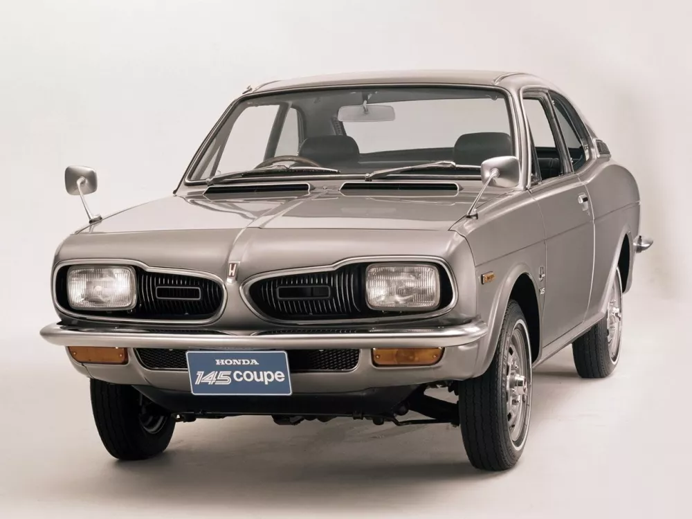 Автомобиль Honda 145 I Купе