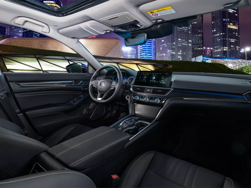 Автомобиль Honda Accord X Рестайлинг Седан