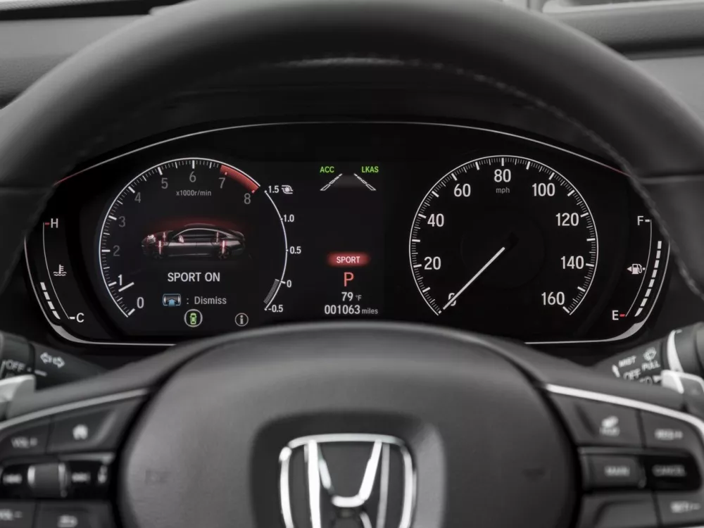 Автомобиль Honda Accord X Седан