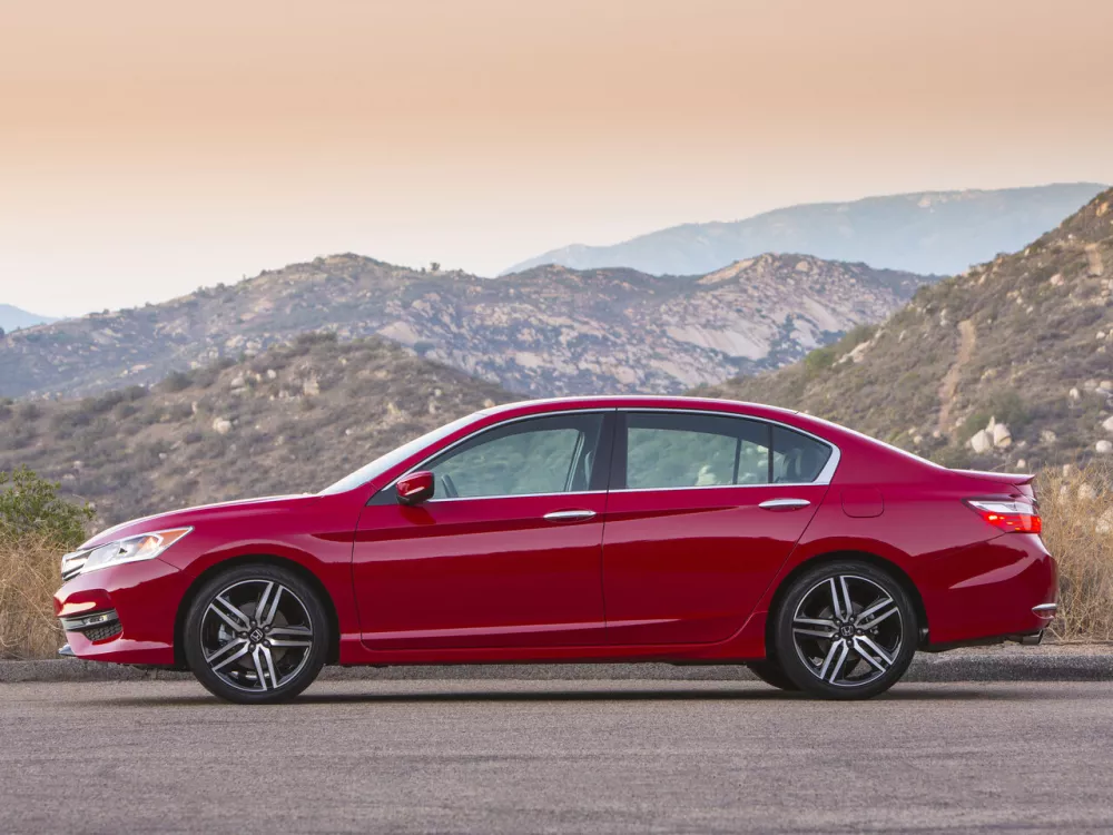 Автомобиль Honda Accord IX Рестайлинг Седан