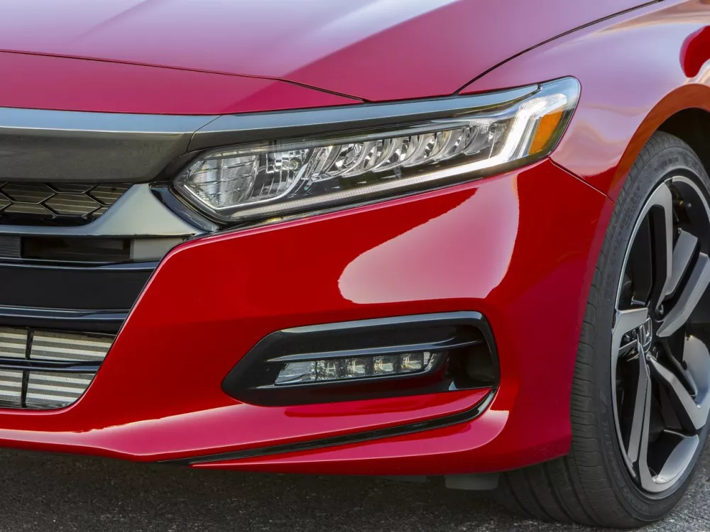 Автомобиль Honda Accord X Седан