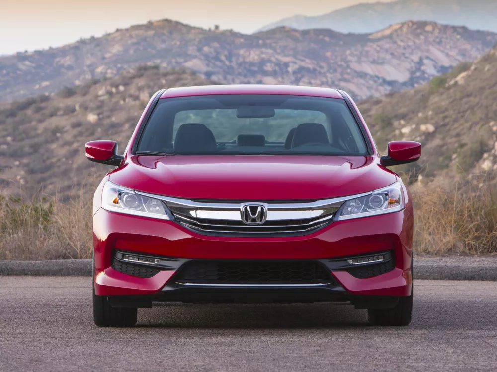 Автомобиль Honda Accord IX Рестайлинг Седан