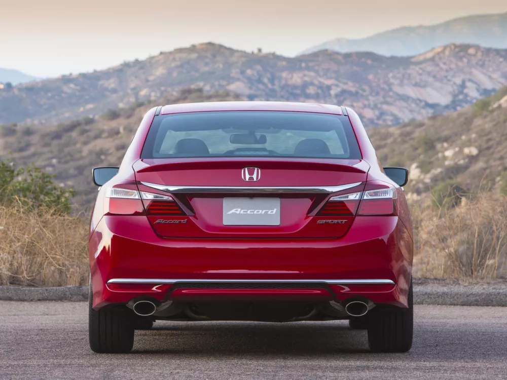 Автомобиль Honda Accord IX Рестайлинг Седан