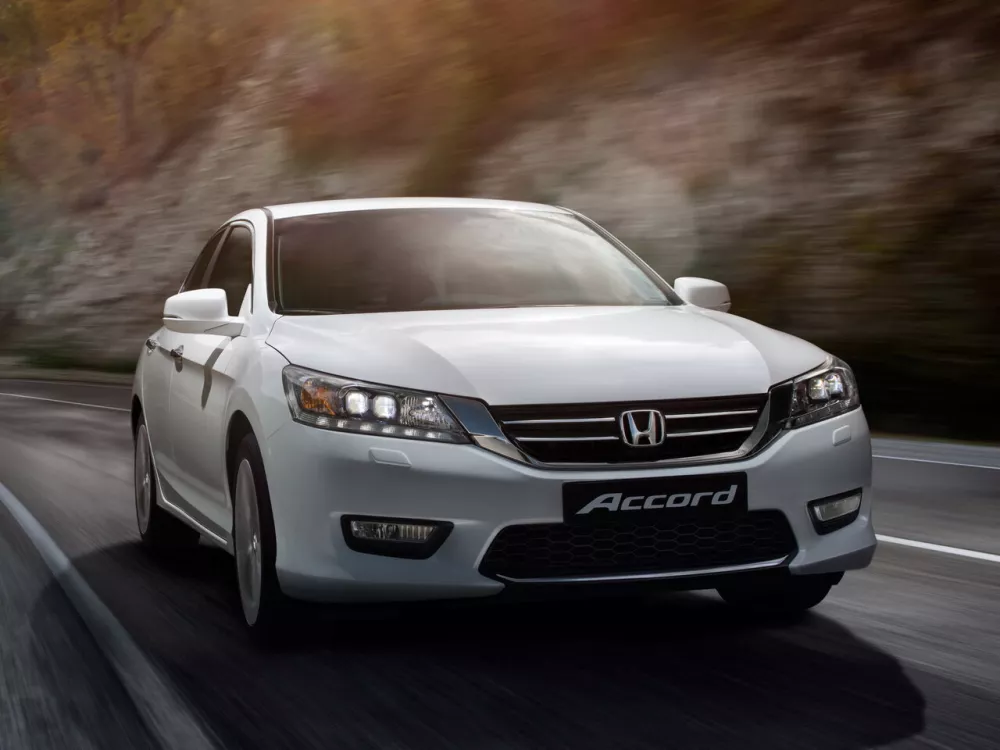 Автомобиль Honda Accord IX Седан