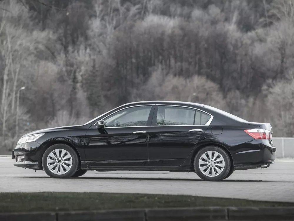Автомобиль Honda Accord IX Седан