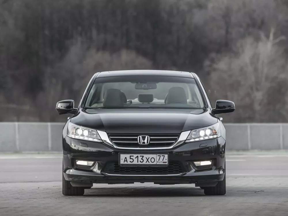 Автомобиль Honda Accord IX Седан