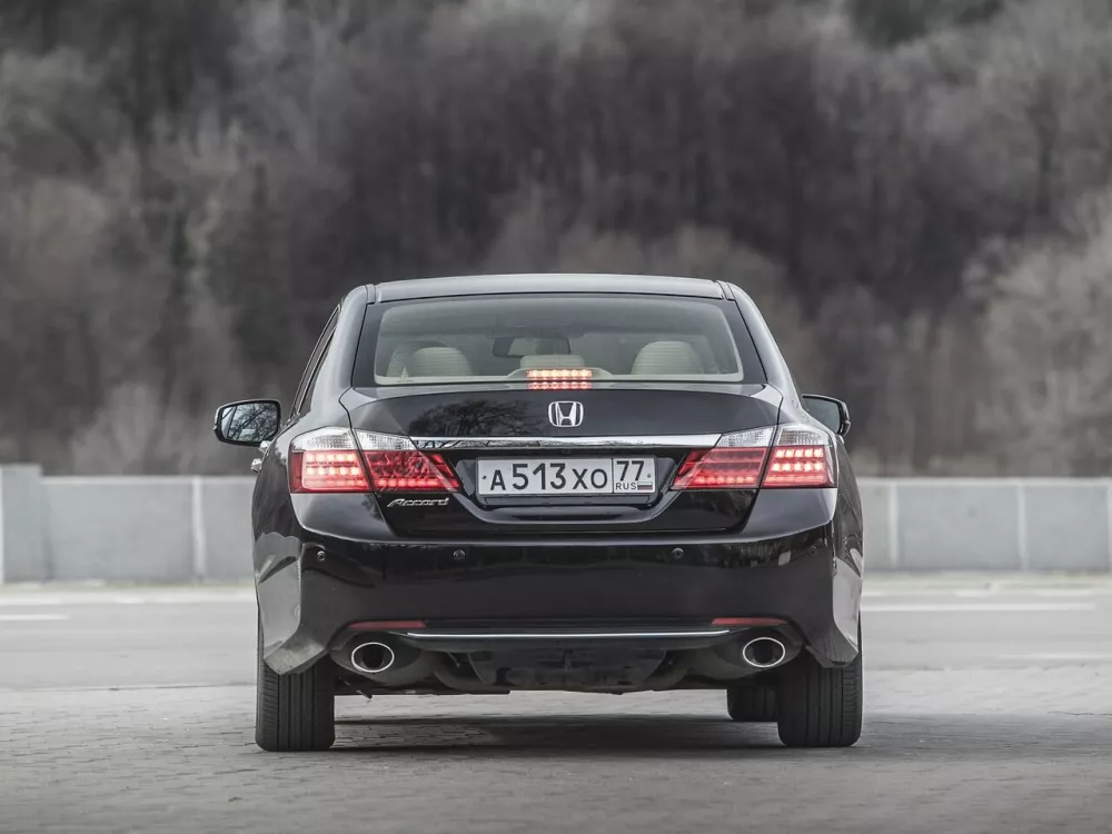 Автомобиль Honda Accord IX Седан