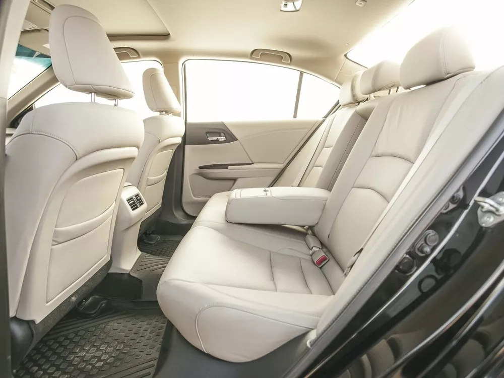 Автомобиль Honda Accord IX Седан