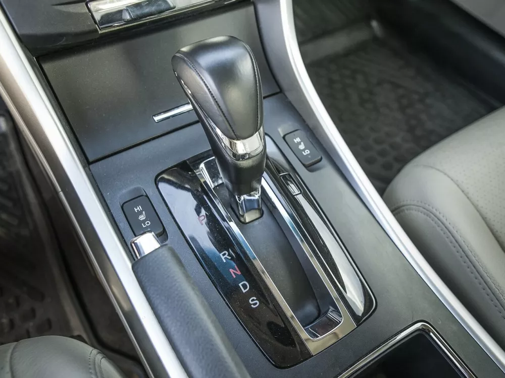 Автомобиль Honda Accord IX Седан