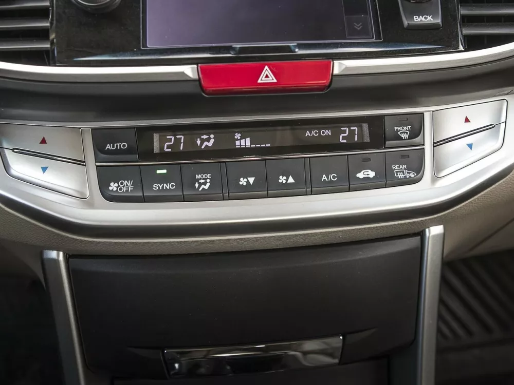 Автомобиль Honda Accord IX Седан