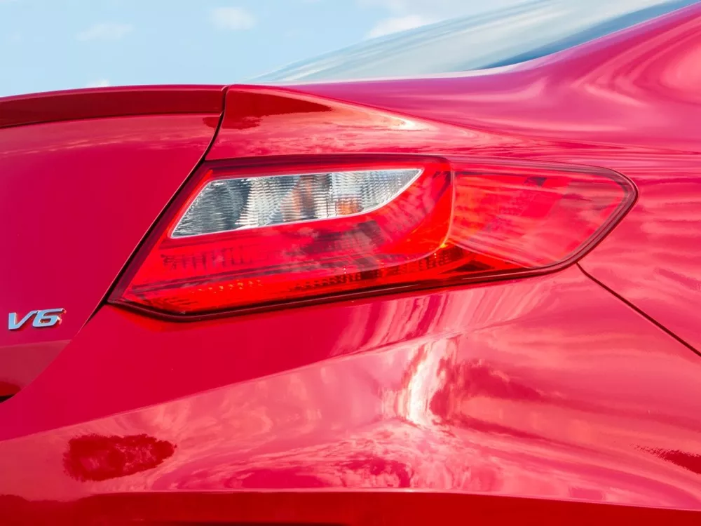 Автомобиль Honda Accord IX Купе