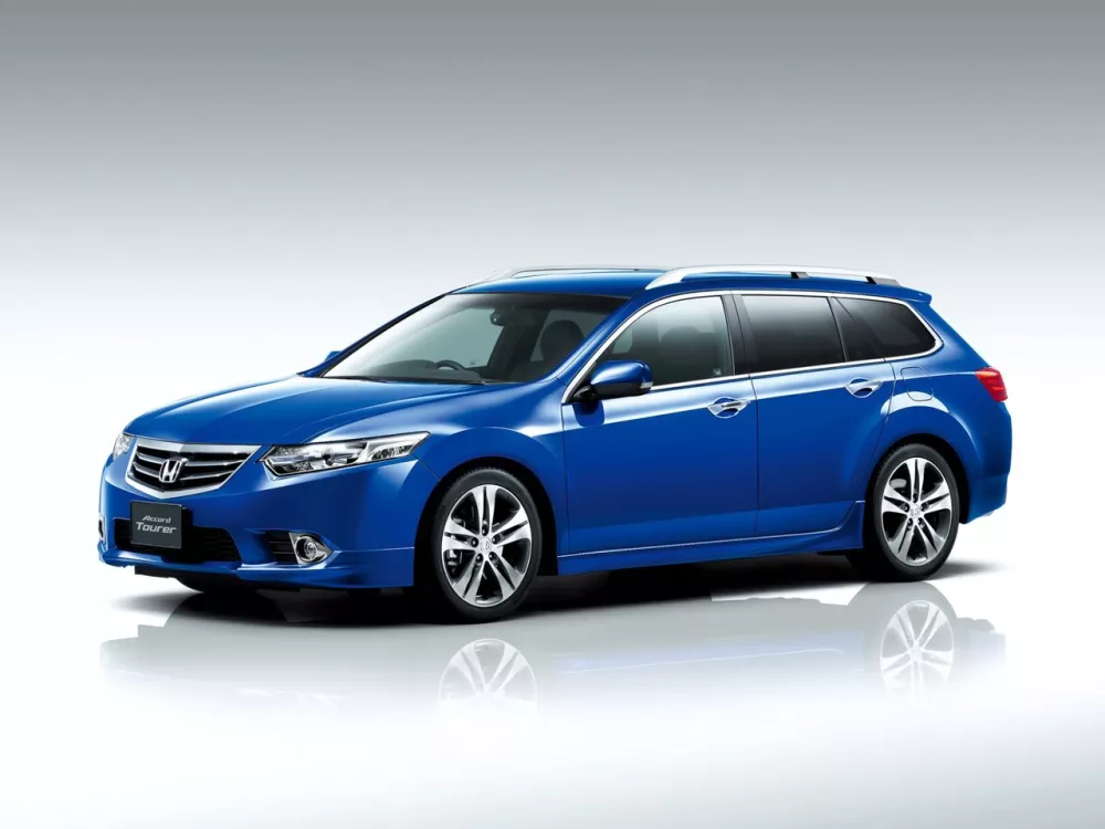 Автомобиль Honda Accord VIII Рестайлинг Универсал (5 дверей)