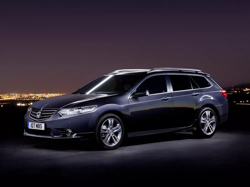Автомобиль Honda Accord VIII Рестайлинг Универсал (5 дверей)
