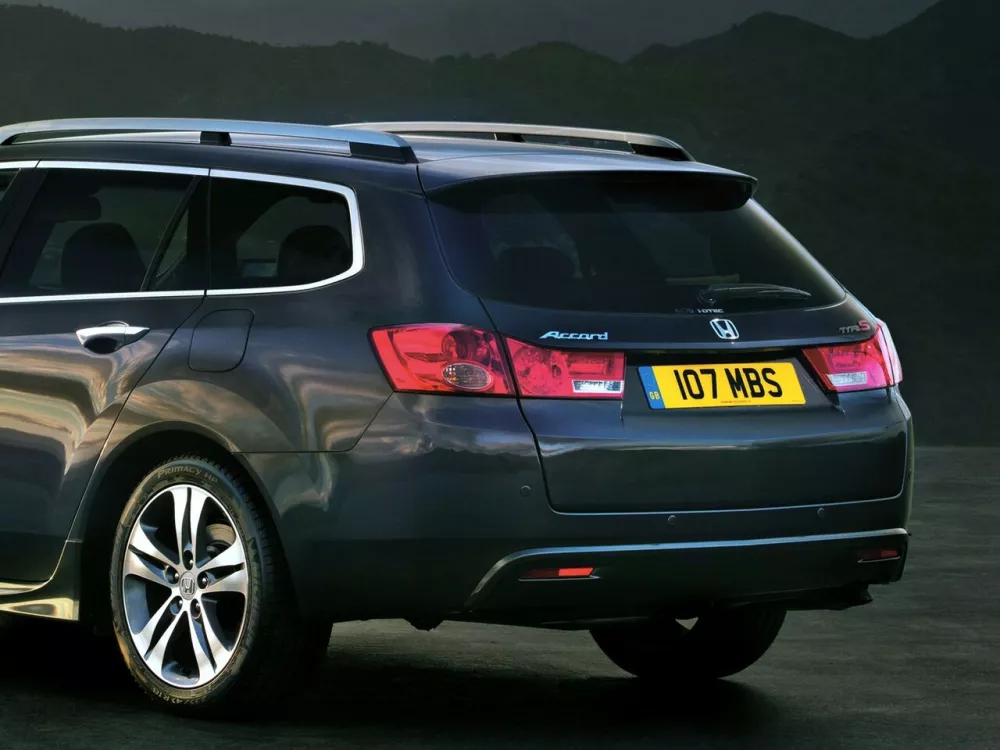 Автомобиль Honda Accord VIII Рестайлинг Универсал (5 дверей)