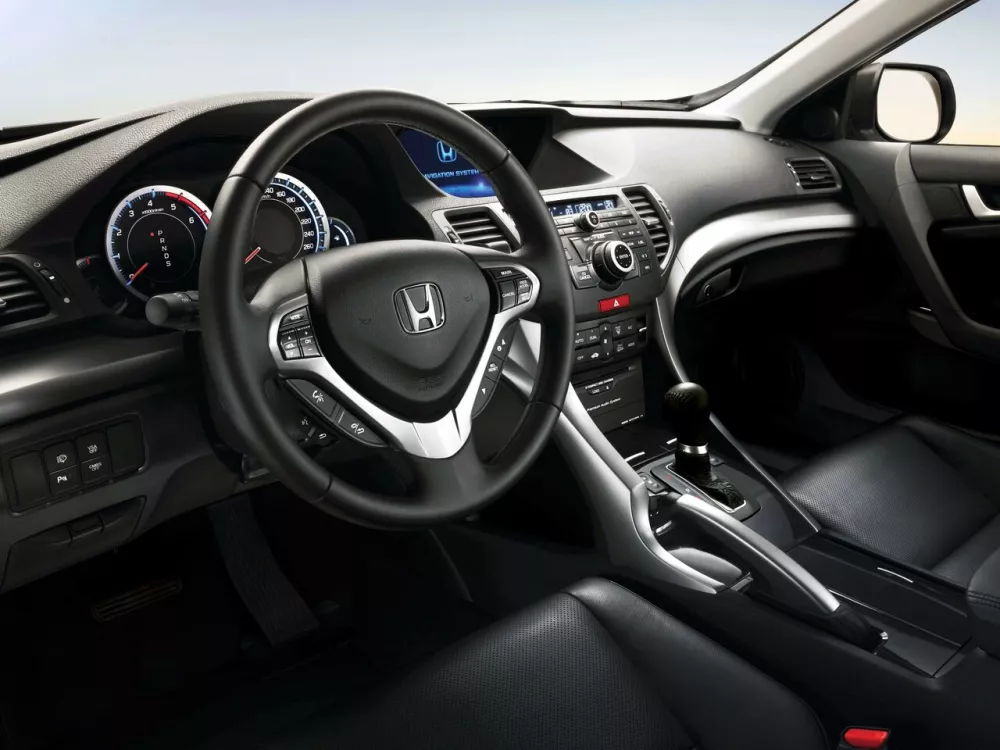 Автомобиль Honda Accord VIII Седан