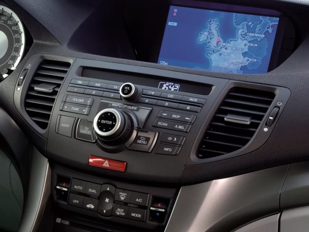 Автомобиль Honda Accord VIII Седан