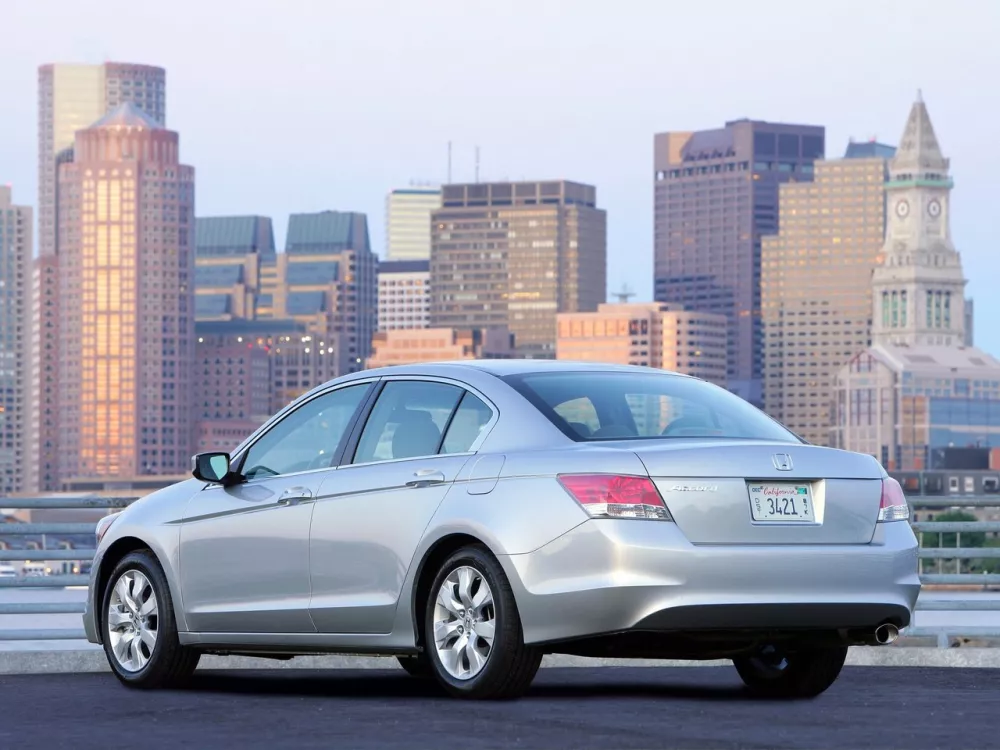 Автомобиль Honda Accord VIII Седан US Market
