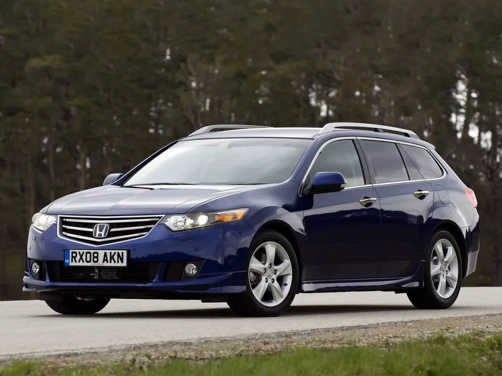 Автомобиль Honda Accord VIII Универсал (5 дверей)