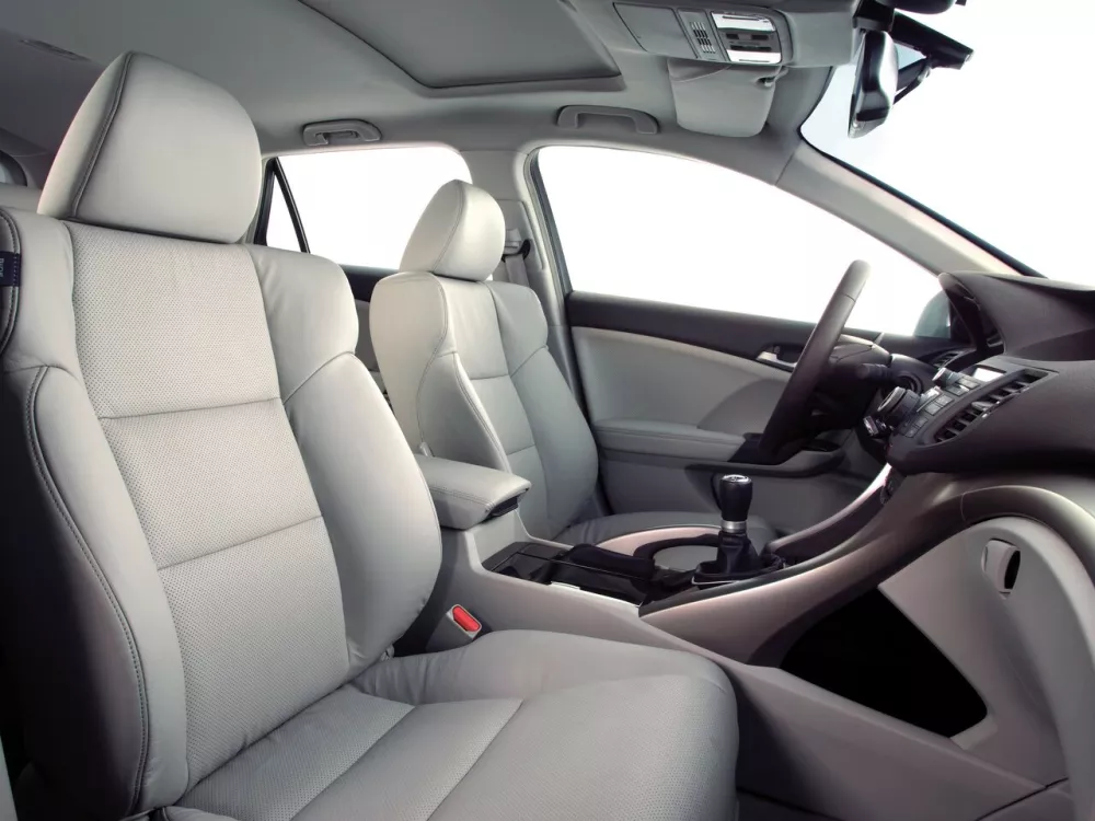 Автомобиль Honda Accord VIII Универсал (5 дверей)