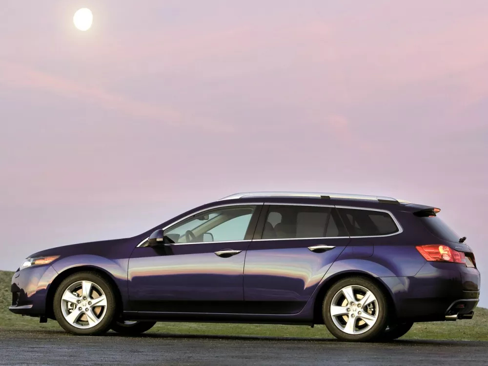 Автомобиль Honda Accord VIII Универсал (5 дверей)