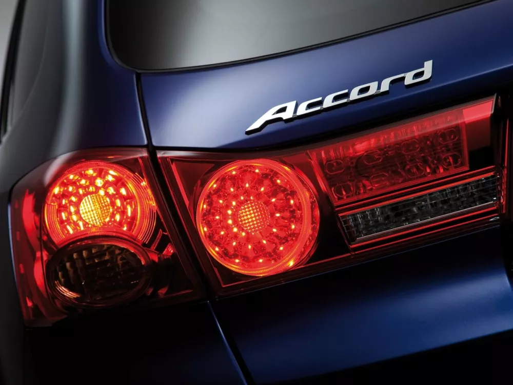 Автомобиль Honda Accord VIII Универсал (5 дверей)