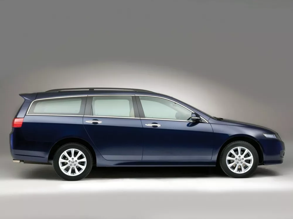 Автомобиль Honda Accord VII Рестайлинг Универсал (5 дверей)