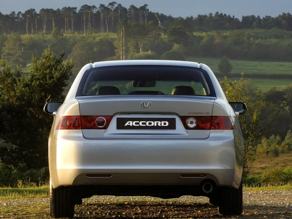 Автомобиль Honda Accord VII Седан