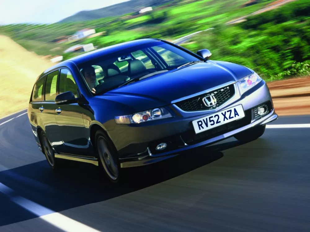 Автомобиль Honda Accord VII Универсал (5 дверей)