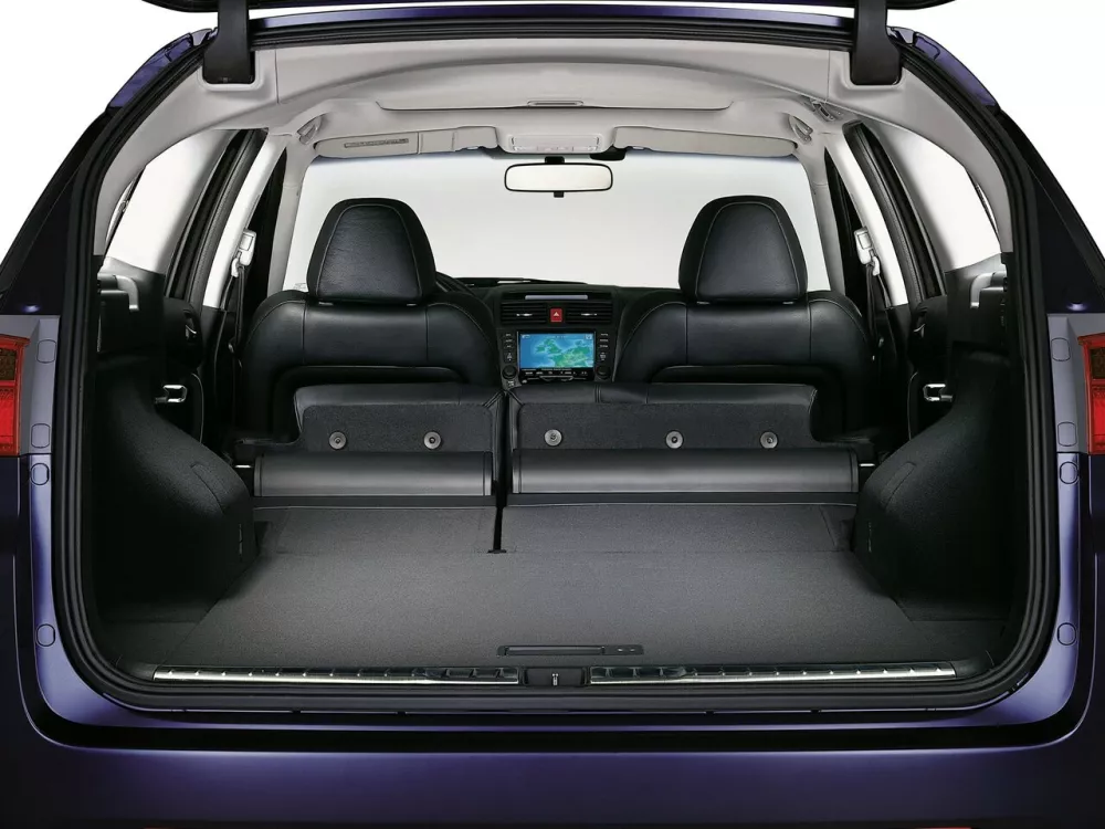 Автомобиль Honda Accord VII Универсал (5 дверей)
