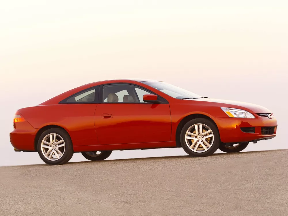 Автомобиль Honda Accord VII Купе