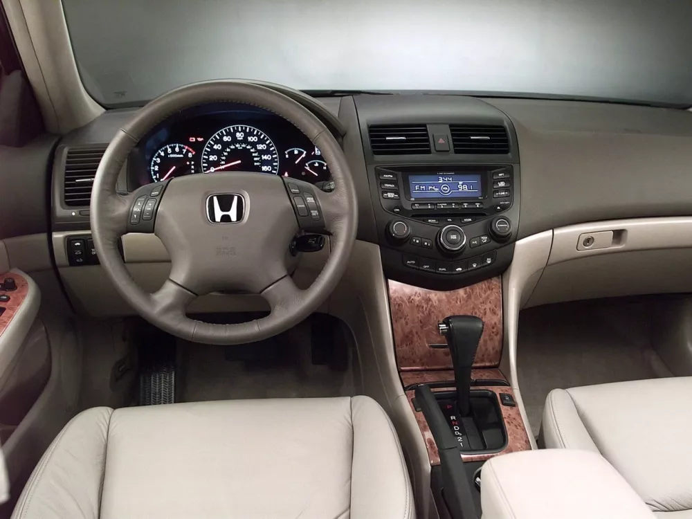 Автомобиль Honda Accord VII Седан US Market