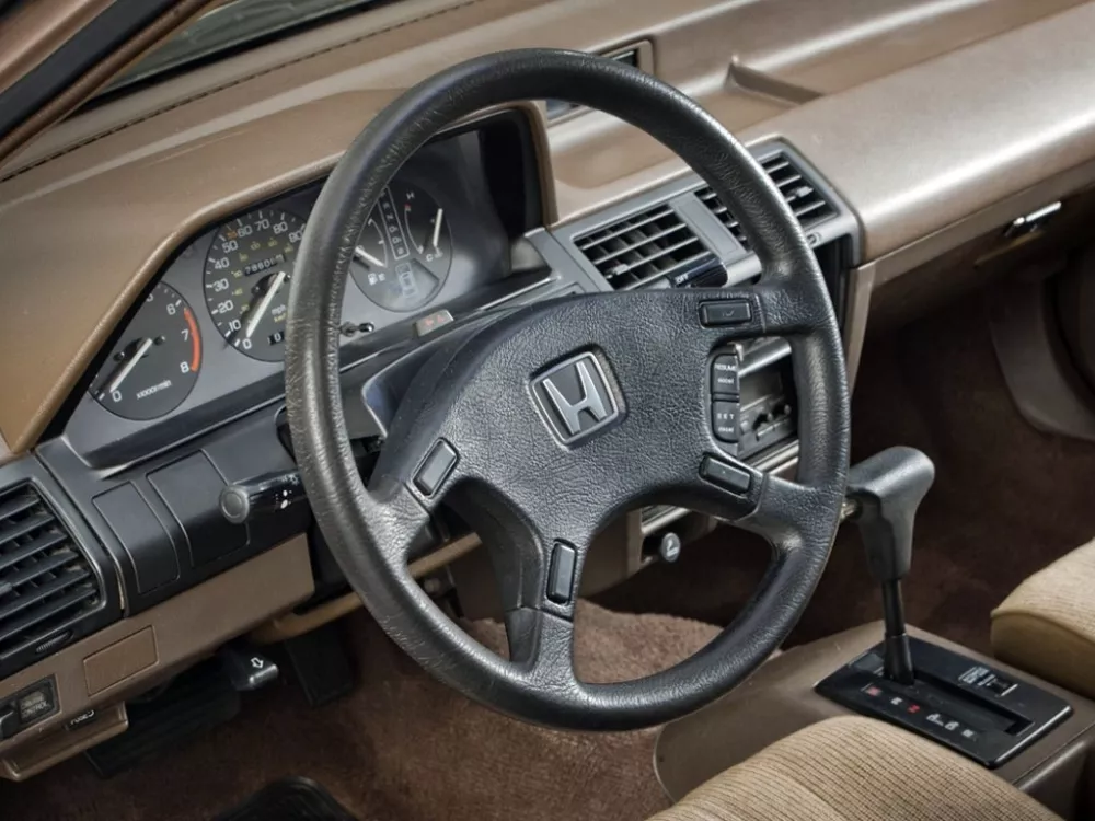 Автомобиль Honda Accord III Седан