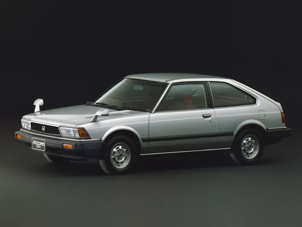 Автомобиль Honda Accord II Хэтчбек (3 двери)