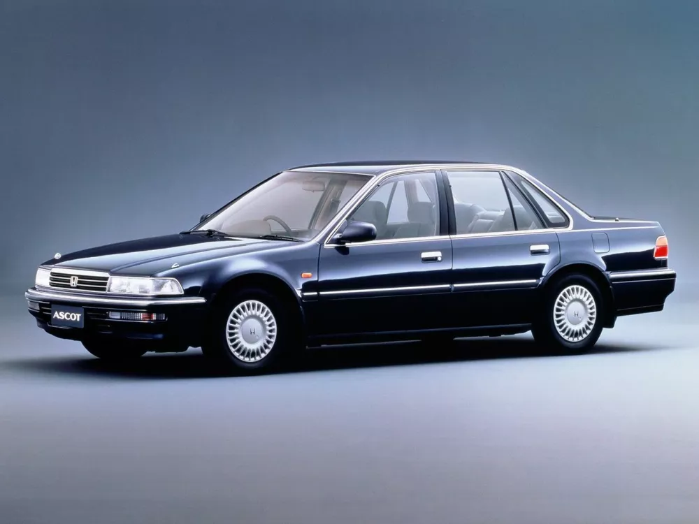 Автомобиль Honda Ascot I (CB) Седан