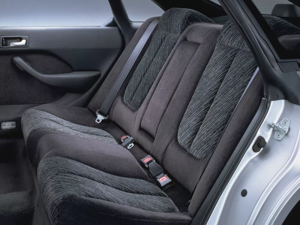 Автомобиль Honda Ascot Innova Седан