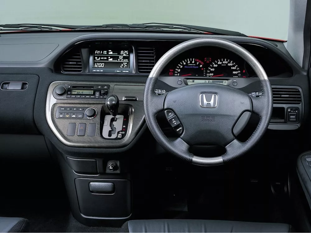 Автомобиль Honda Avancier I Рестайлинг Универсал (5 дверей)
