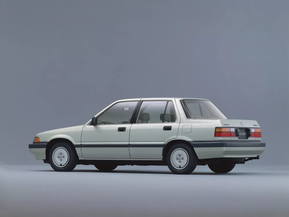 Автомобиль Honda Ballade II Седан