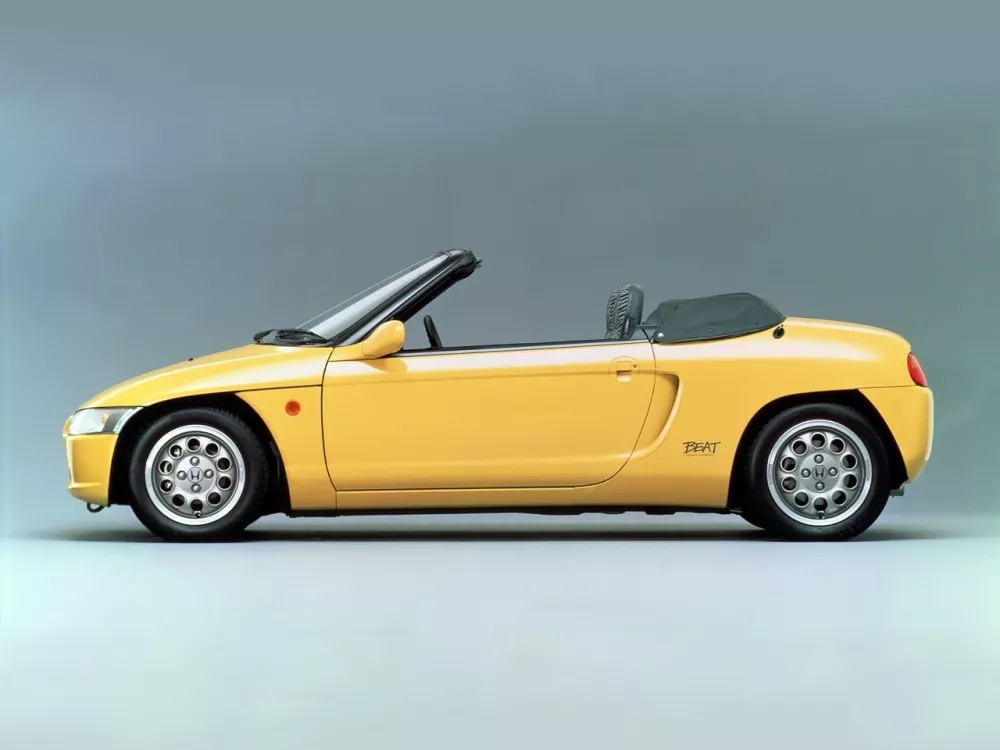 Автомобиль Honda Beat Родстер