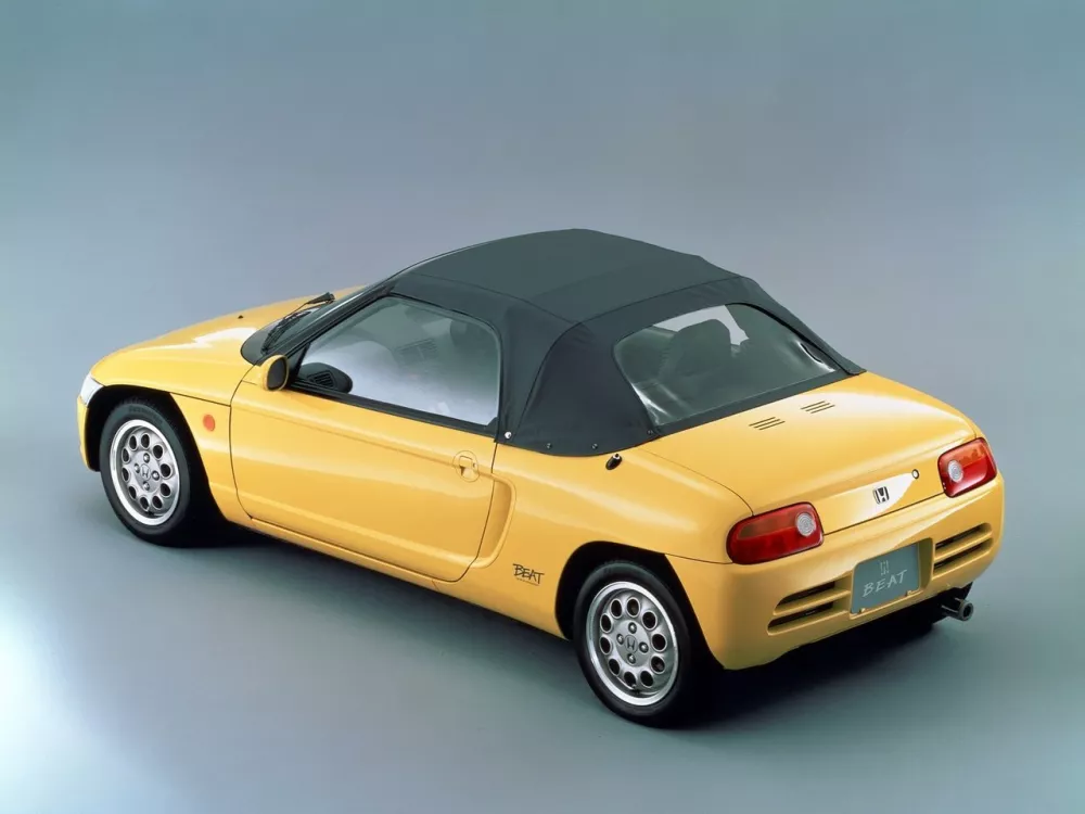 Автомобиль Honda Beat Родстер