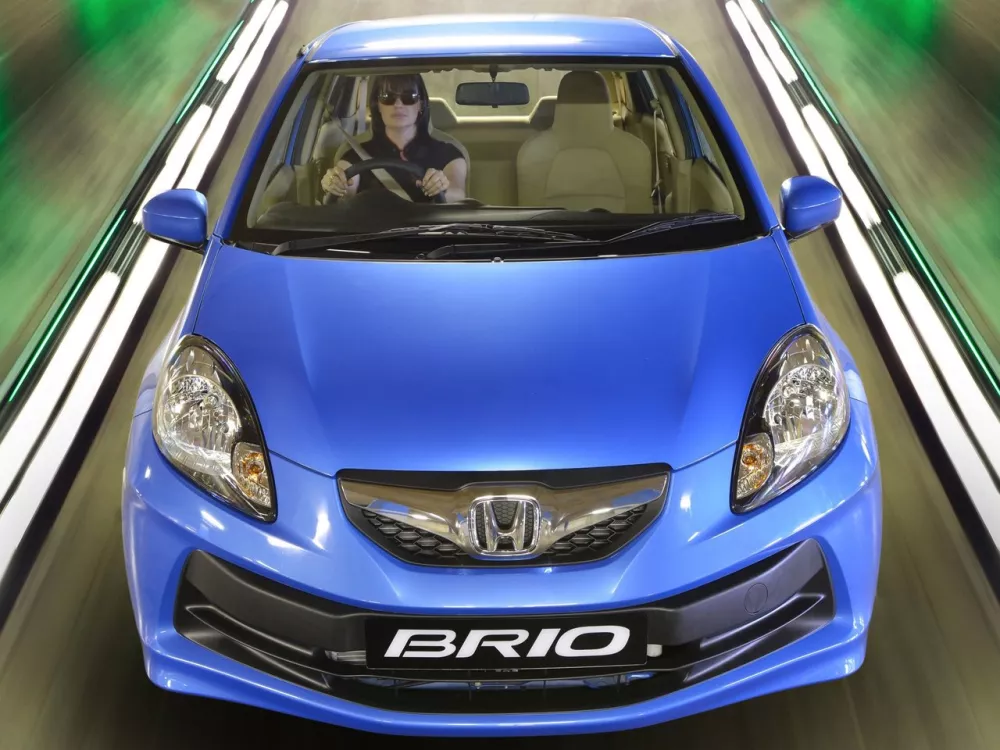 Автомобиль Honda Brio I Хэтчбек (5 дверей)