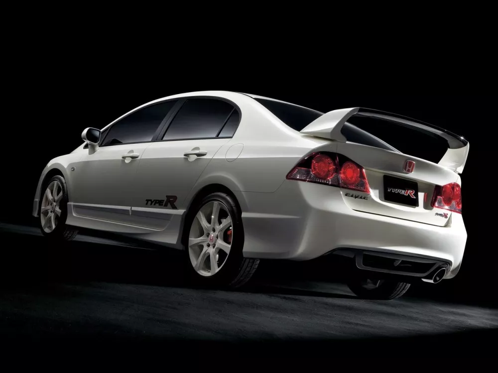 Автомобиль Honda Civic Type R VIII Седан