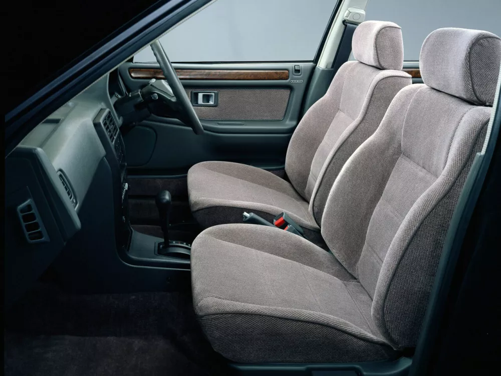 Автомобиль Honda Concerto Седан